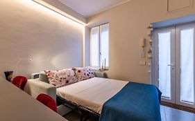 Duomo A 2 Fermate - Tiny Apartment In Pta Venezia