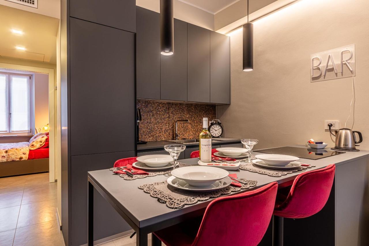 Duomo A 2 Fermate - Tiny Apartment In Pta Venezia Mailand Exterior foto